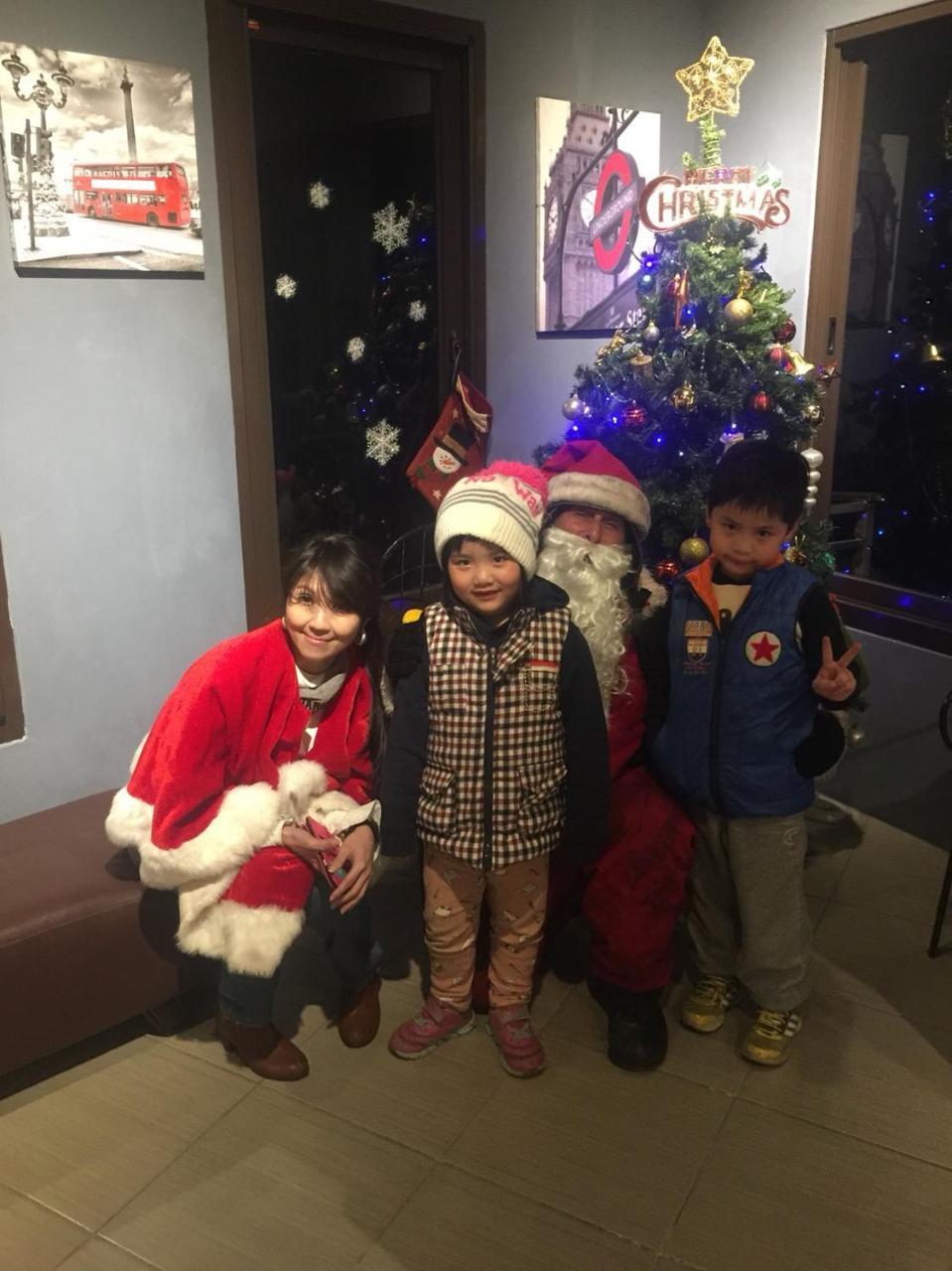 Yun Meng Xianjing Homestay Zsenaj Kültér fotó